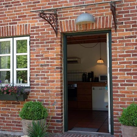 "Haus Auf Dem Berg" Apartment Westensee Exterior photo